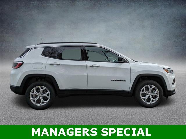 new 2024 Jeep Compass car, priced at $27,940