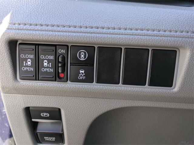 used 2021 Honda Odyssey car, priced at $25,499