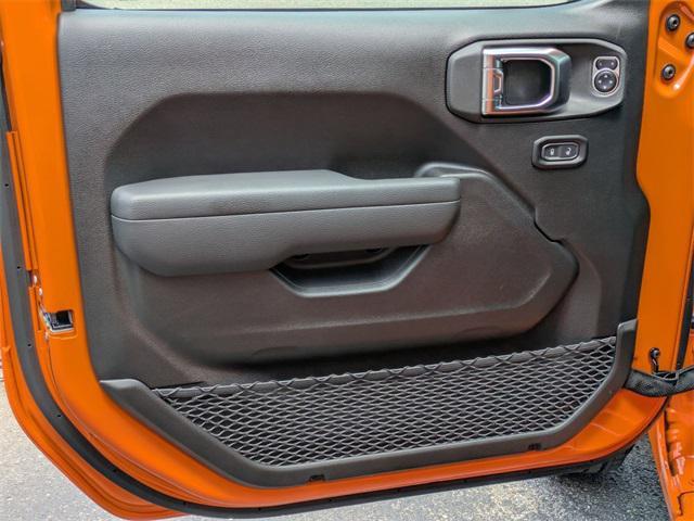 new 2025 Jeep Wrangler car, priced at $47,290