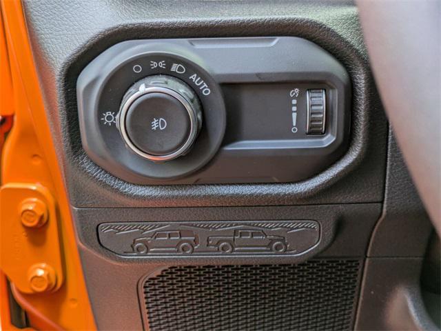 new 2025 Jeep Wrangler car, priced at $47,290