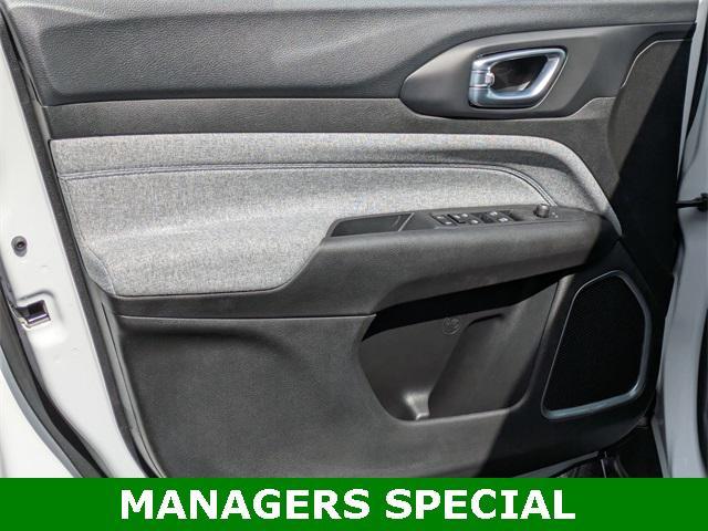 new 2025 Jeep Compass car, priced at $24,997