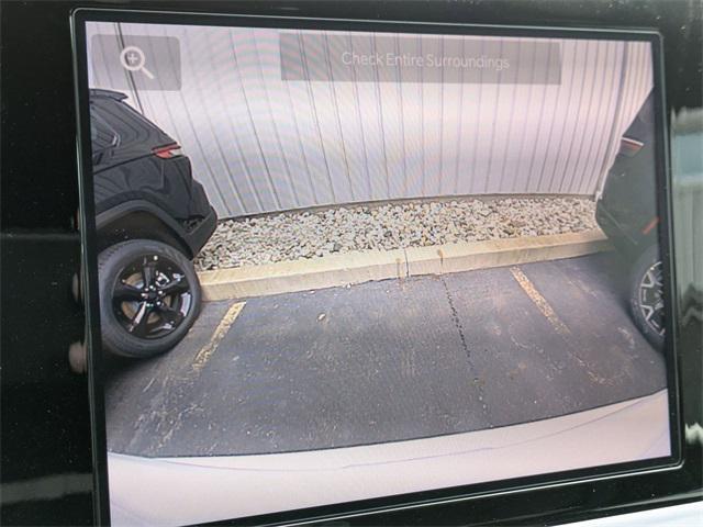new 2025 Jeep Compass car, priced at $25,617