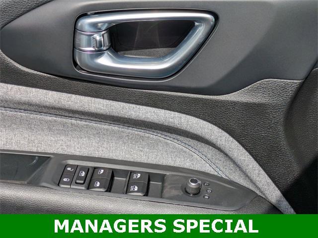 new 2025 Jeep Compass car, priced at $24,997