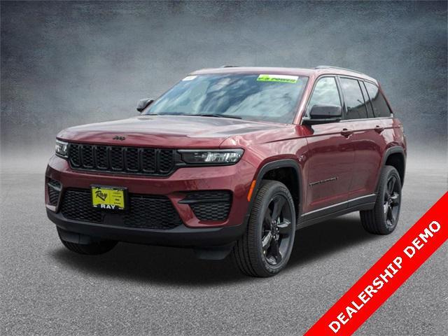 new 2024 Jeep Grand Cherokee car, priced at $40,758