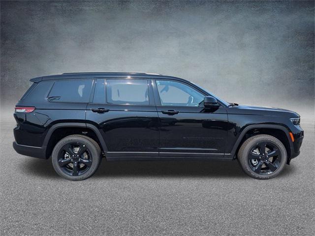 new 2024 Jeep Grand Cherokee L car, priced at $43,181