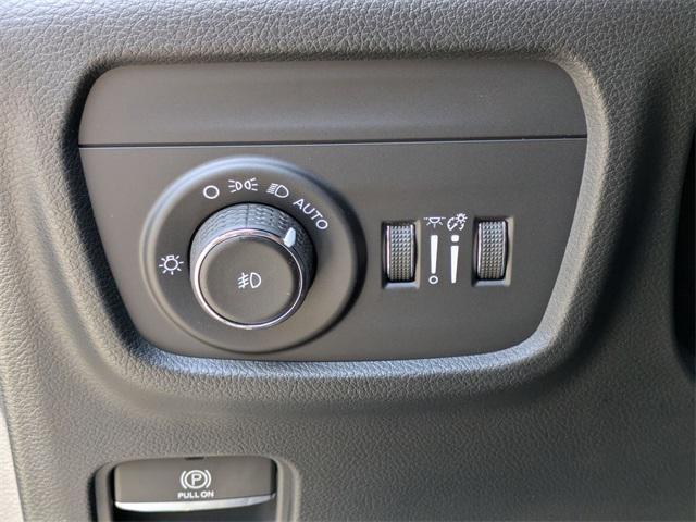 new 2025 Jeep Grand Cherokee L car, priced at $62,402