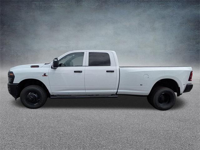 new 2025 Ram 3500 car, priced at $67,631