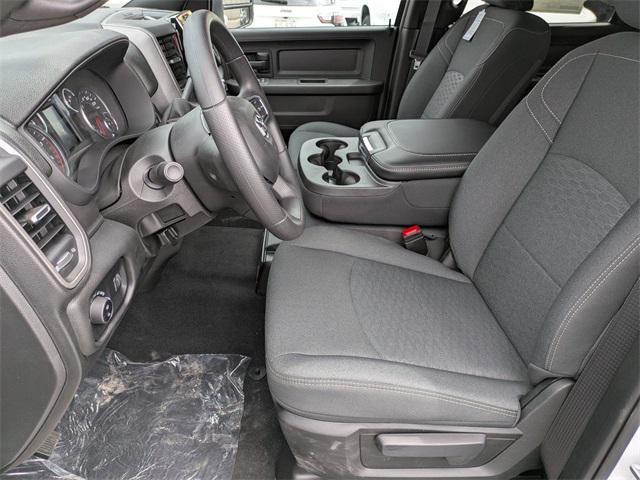 new 2025 Ram 3500 car, priced at $67,631