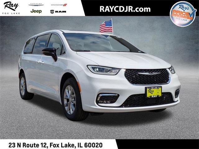 new 2025 Chrysler Pacifica car, priced at $48,929