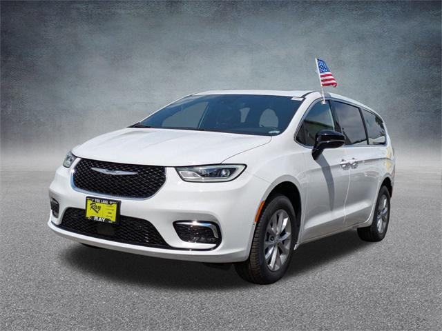 new 2025 Chrysler Pacifica car, priced at $48,929