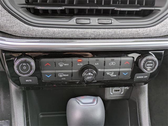 new 2025 Jeep Compass car, priced at $28,272
