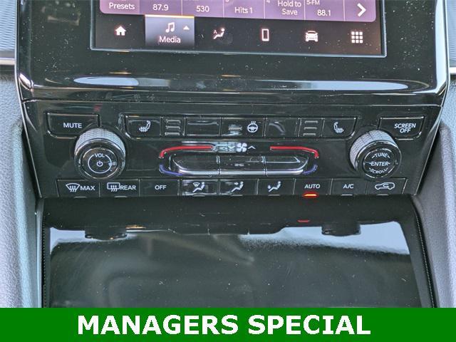 new 2025 Jeep Grand Cherokee car, priced at $38,430