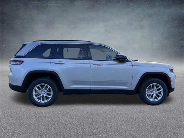 new 2024 Jeep Grand Cherokee car, priced at $36,874