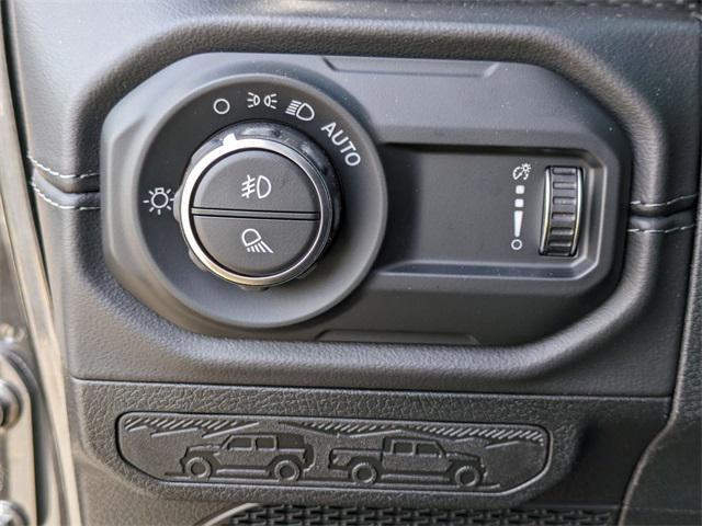 new 2025 Jeep Gladiator car, priced at $54,809