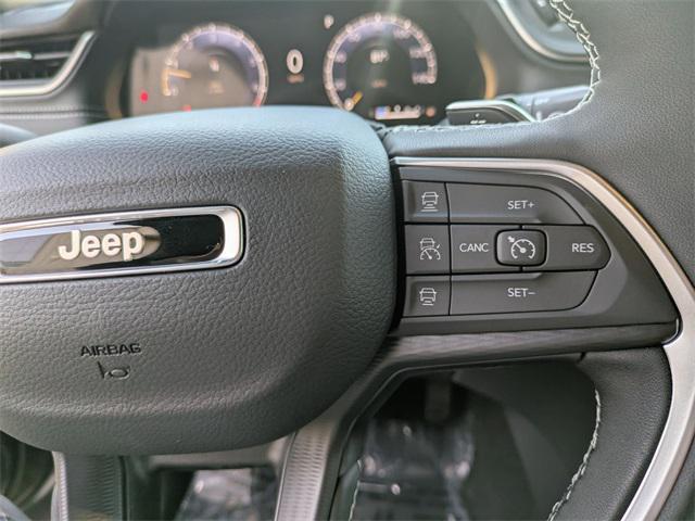 new 2025 Jeep Grand Cherokee car, priced at $38,345