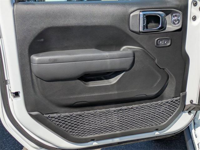 new 2025 Jeep Wrangler car, priced at $47,780