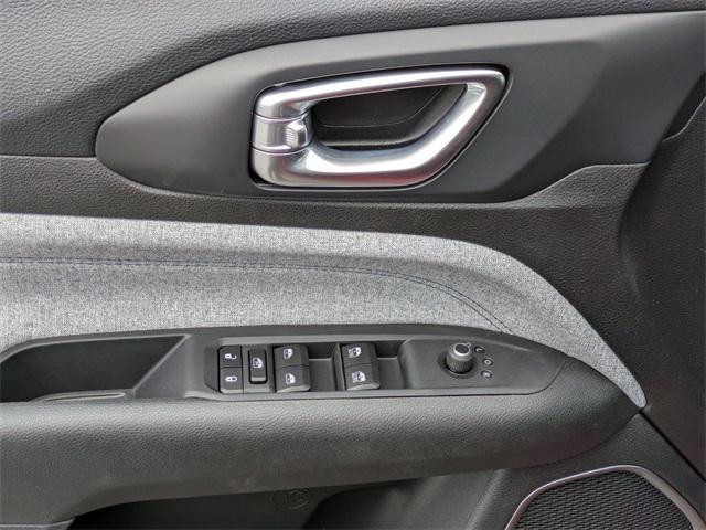 new 2025 Jeep Compass car, priced at $27,147