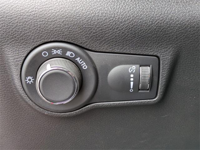 new 2025 Jeep Compass car, priced at $27,147