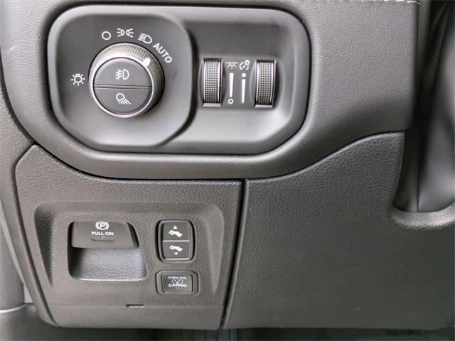 new 2025 Ram 1500 car, priced at $67,415