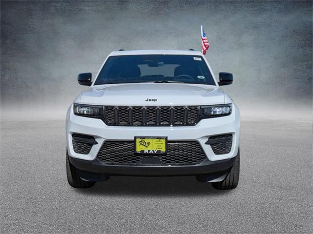 new 2025 Jeep Grand Cherokee car, priced at $40,962