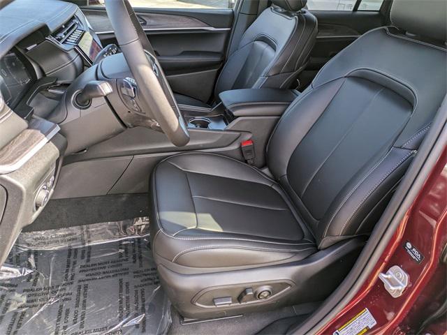 new 2025 Jeep Grand Cherokee car, priced at $48,725
