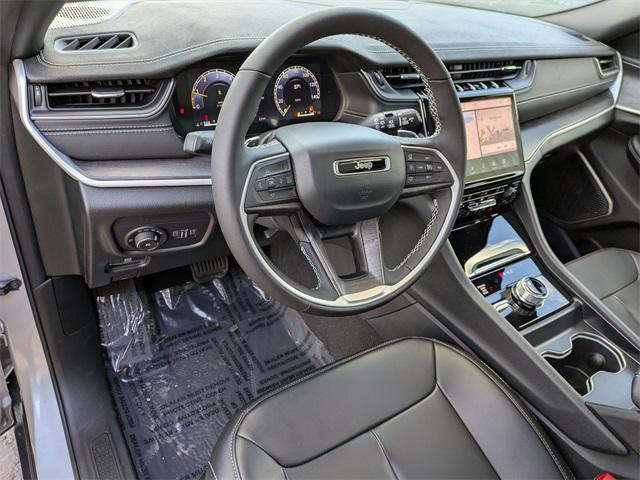 new 2025 Jeep Grand Cherokee car, priced at $48,834