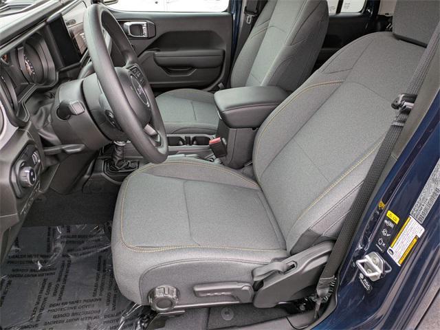 new 2025 Jeep Gladiator car, priced at $40,994