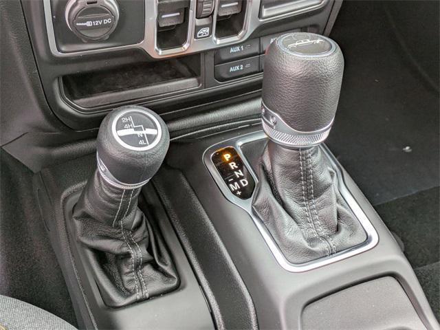 new 2025 Jeep Gladiator car, priced at $40,994