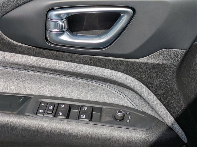 new 2025 Jeep Compass car, priced at $26,617