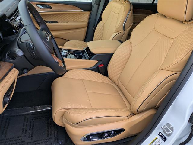new 2025 Jeep Grand Cherokee L car, priced at $59,363