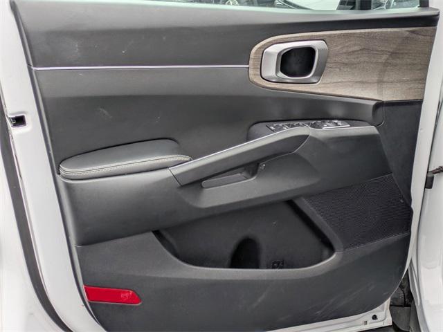 used 2023 Kia Sorento car, priced at $31,990