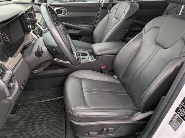 used 2023 Kia Sorento car, priced at $31,990