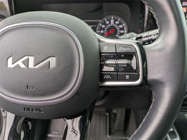used 2023 Kia Sorento car, priced at $31,990