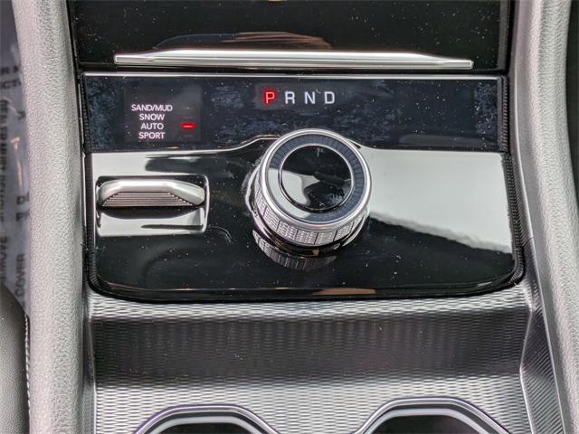 new 2025 Jeep Grand Cherokee car, priced at $41,574