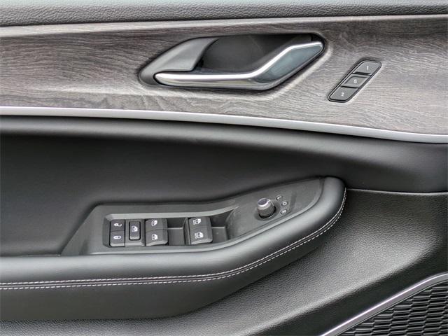 new 2025 Jeep Grand Cherokee L car, priced at $49,942