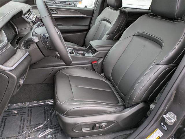 new 2025 Jeep Grand Cherokee L car, priced at $49,942