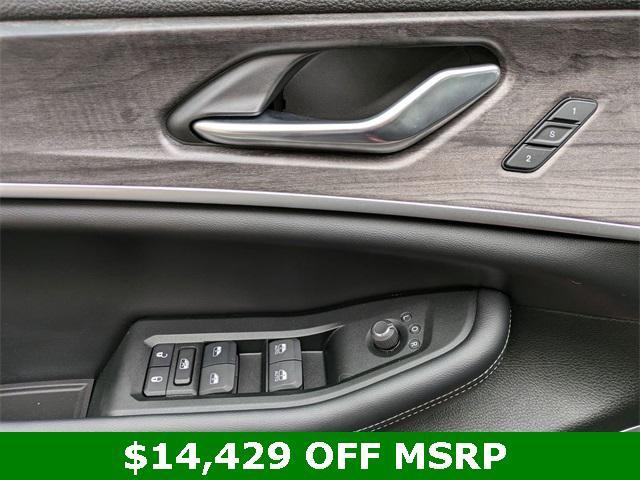new 2024 Jeep Grand Cherokee L car, priced at $44,981