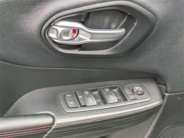 used 2016 Jeep Cherokee car, priced at $10,988