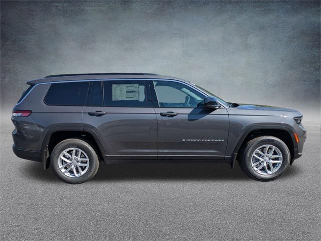 new 2025 Jeep Grand Cherokee car, priced at $47,834