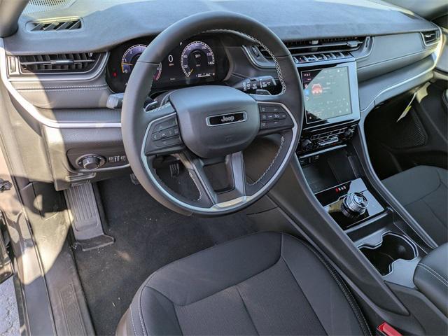 new 2025 Jeep Grand Cherokee car, priced at $47,834