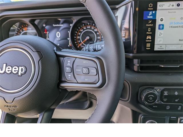 new 2025 Jeep Wrangler car, priced at $45,652