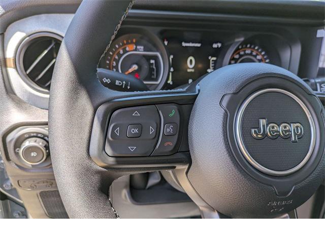 new 2025 Jeep Wrangler car, priced at $45,652