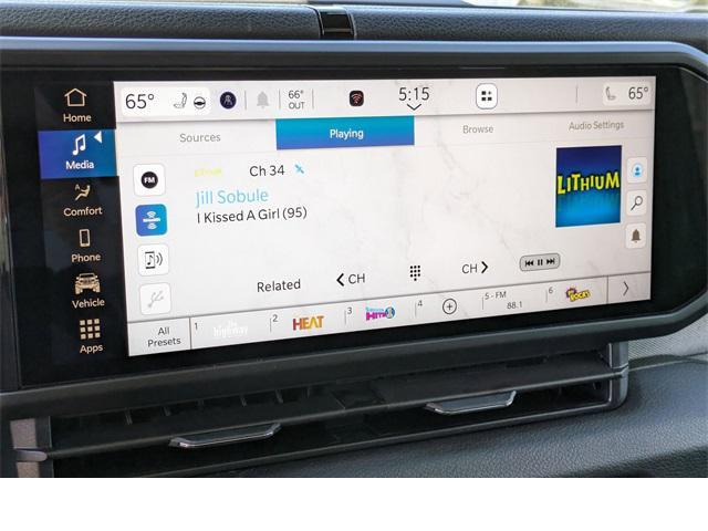 new 2025 Jeep Wrangler car, priced at $45,652