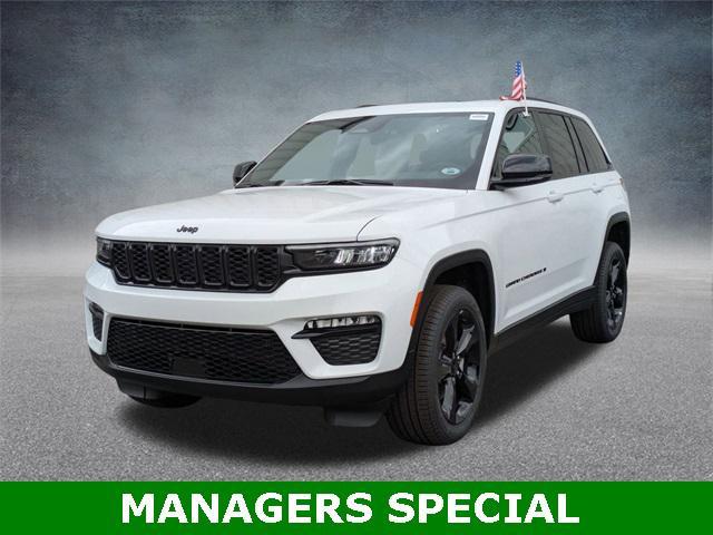 new 2025 Jeep Grand Cherokee car, priced at $46,668