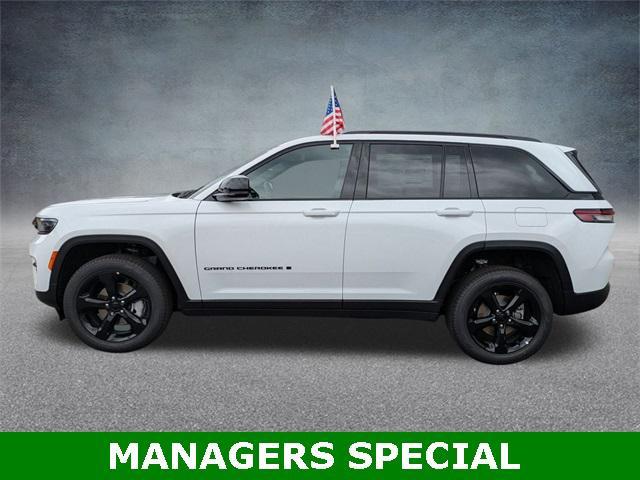 new 2025 Jeep Grand Cherokee car, priced at $46,668