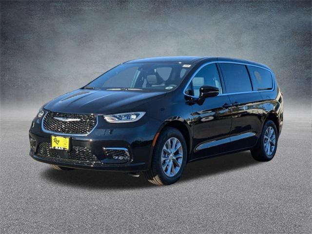 new 2025 Chrysler Pacifica car, priced at $45,087