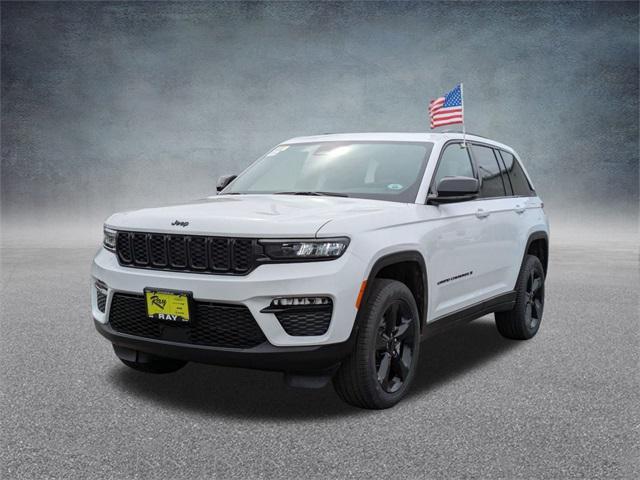 new 2025 Jeep Grand Cherokee car, priced at $46,821