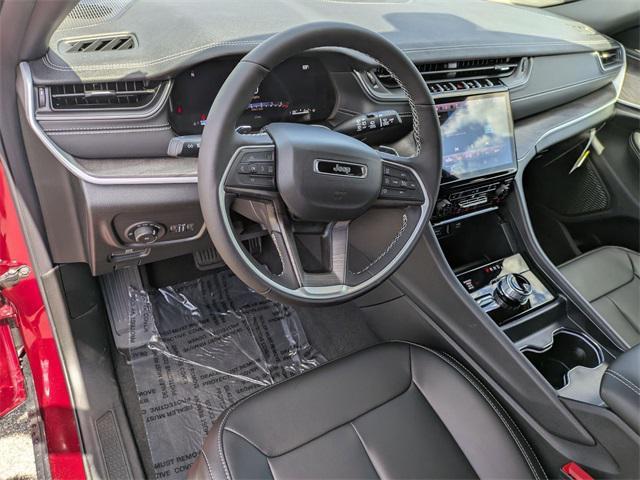 new 2025 Jeep Grand Cherokee car, priced at $44,659