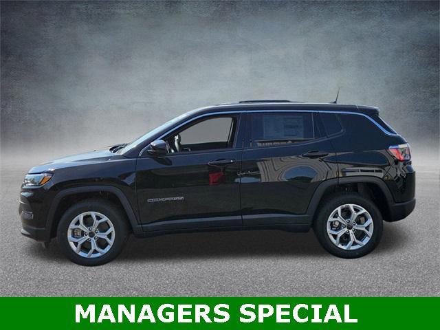 new 2025 Jeep Compass car, priced at $25,989