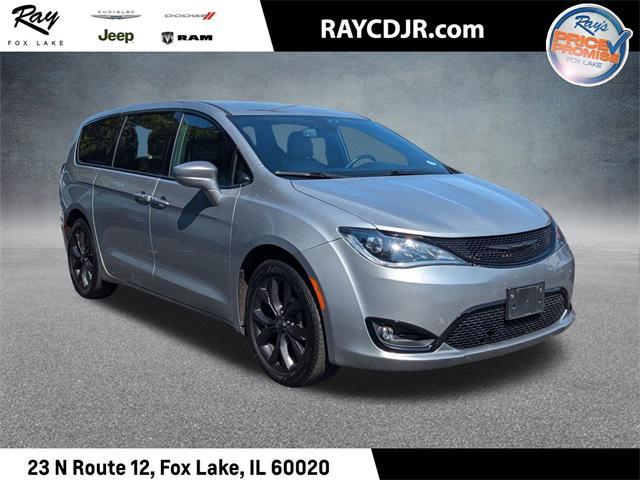 used 2020 Chrysler Pacifica car, priced at $24,987